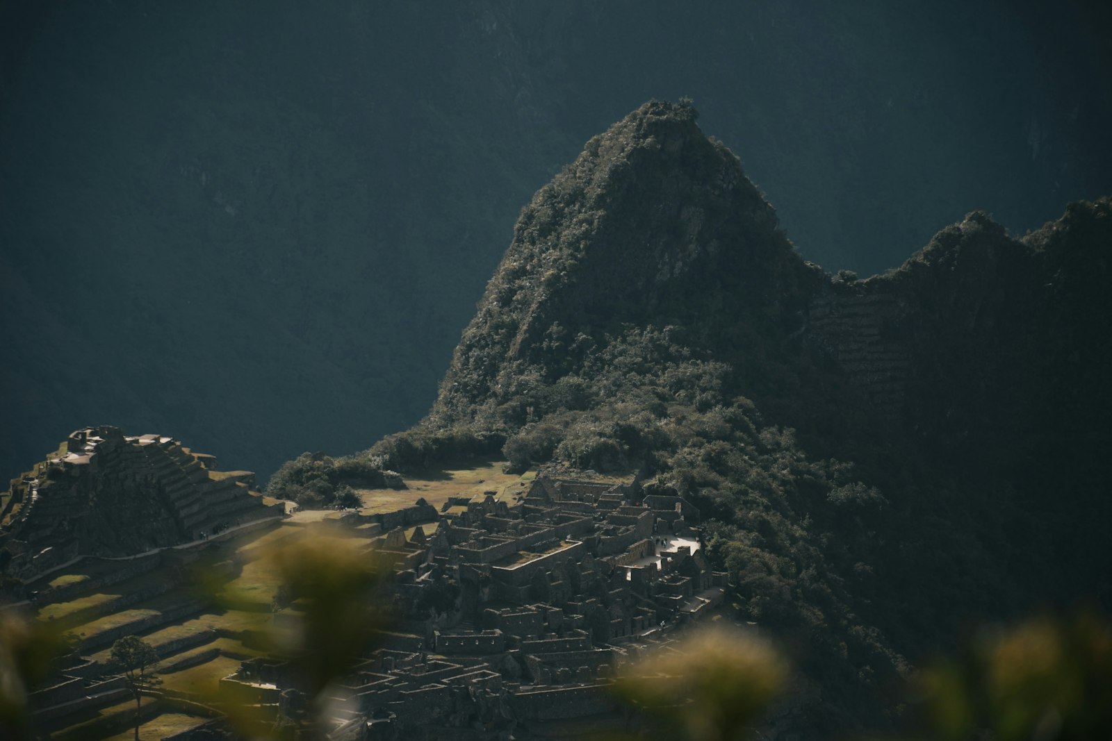 Ciudadela de Machu Picchu al amanecer